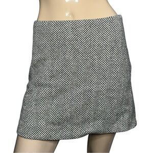 Lorena Antoniazzi NIAZ Women’s Size 6 Black White Wool Tweed Mini Skirt
